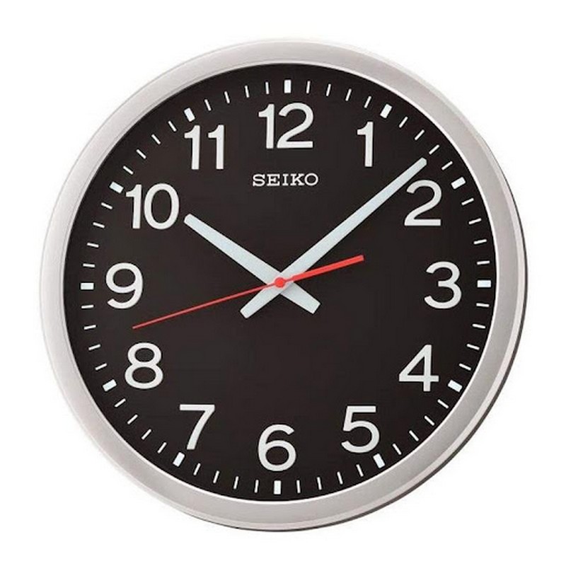 Đồng hồ treo tường của Seiko có giá bán rẻ, thấp hơn nhiều thương hiệu khác 
